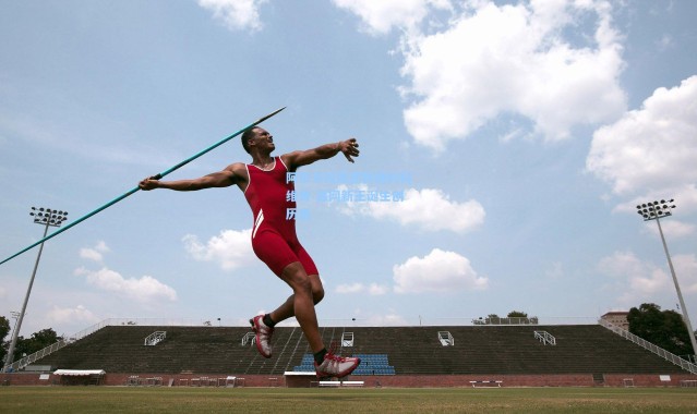 阿尔卡拉斯逆转德约科维奇 温网新王诞生创历史