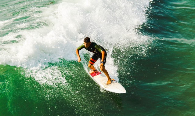 2026世界杯预选赛激战正酣，多支豪门提前锁定席位，亚洲区竞争白热化