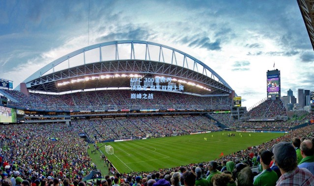 UFC 300重磅对决敲定 冠军双雄上演巅峰之战