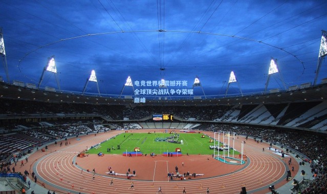 电竞世界杯震撼开赛 全球顶尖战队争夺荣耀巅峰